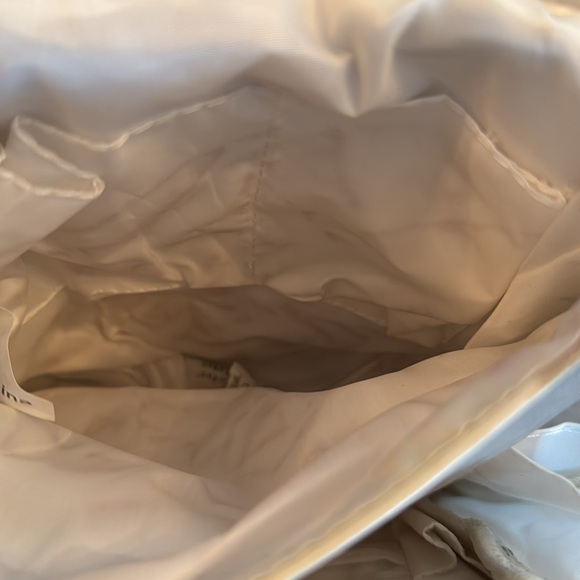 Button vintage genuine leather white crossbody NWT 2 - Picture 7 of 14